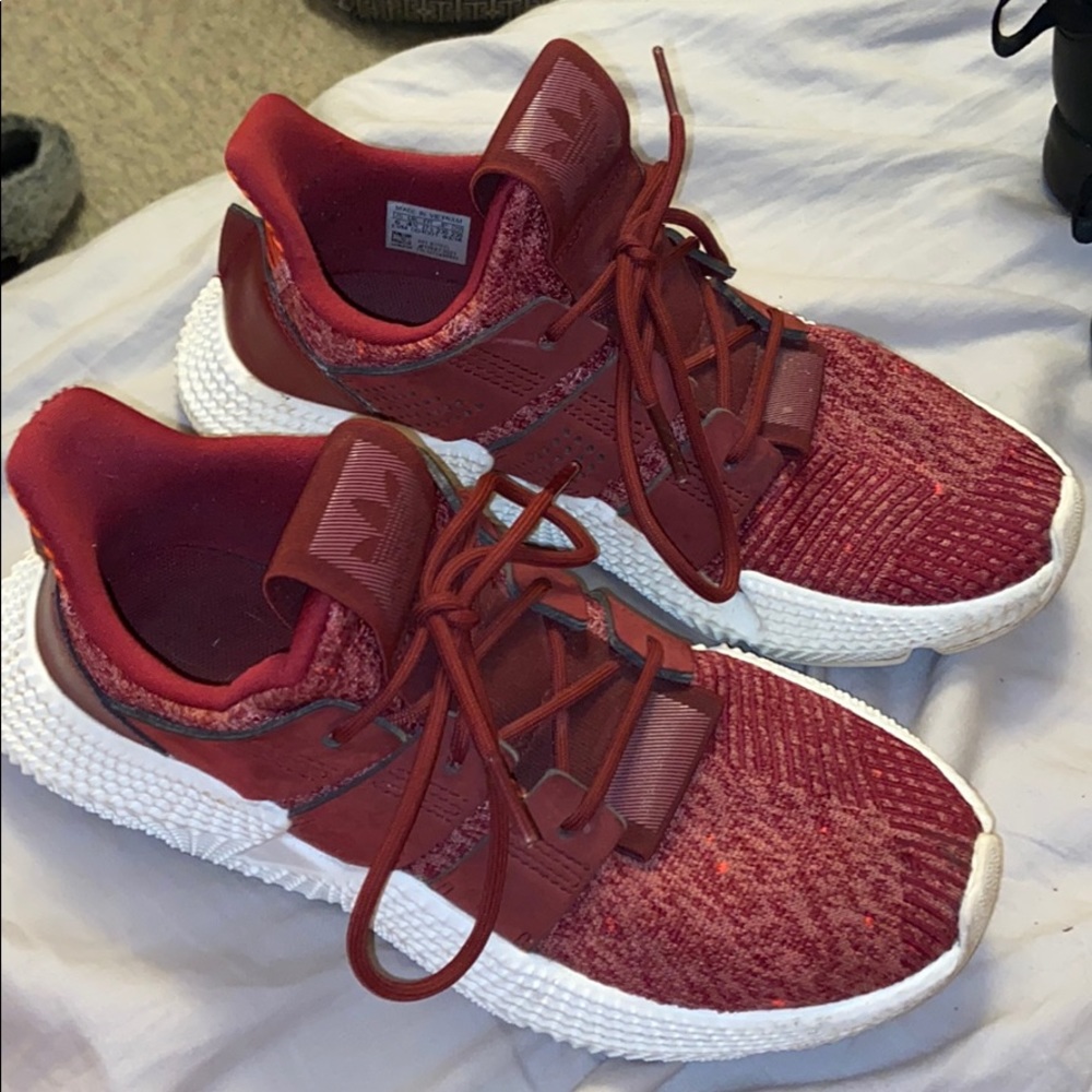 Adidas Tennis Shoes